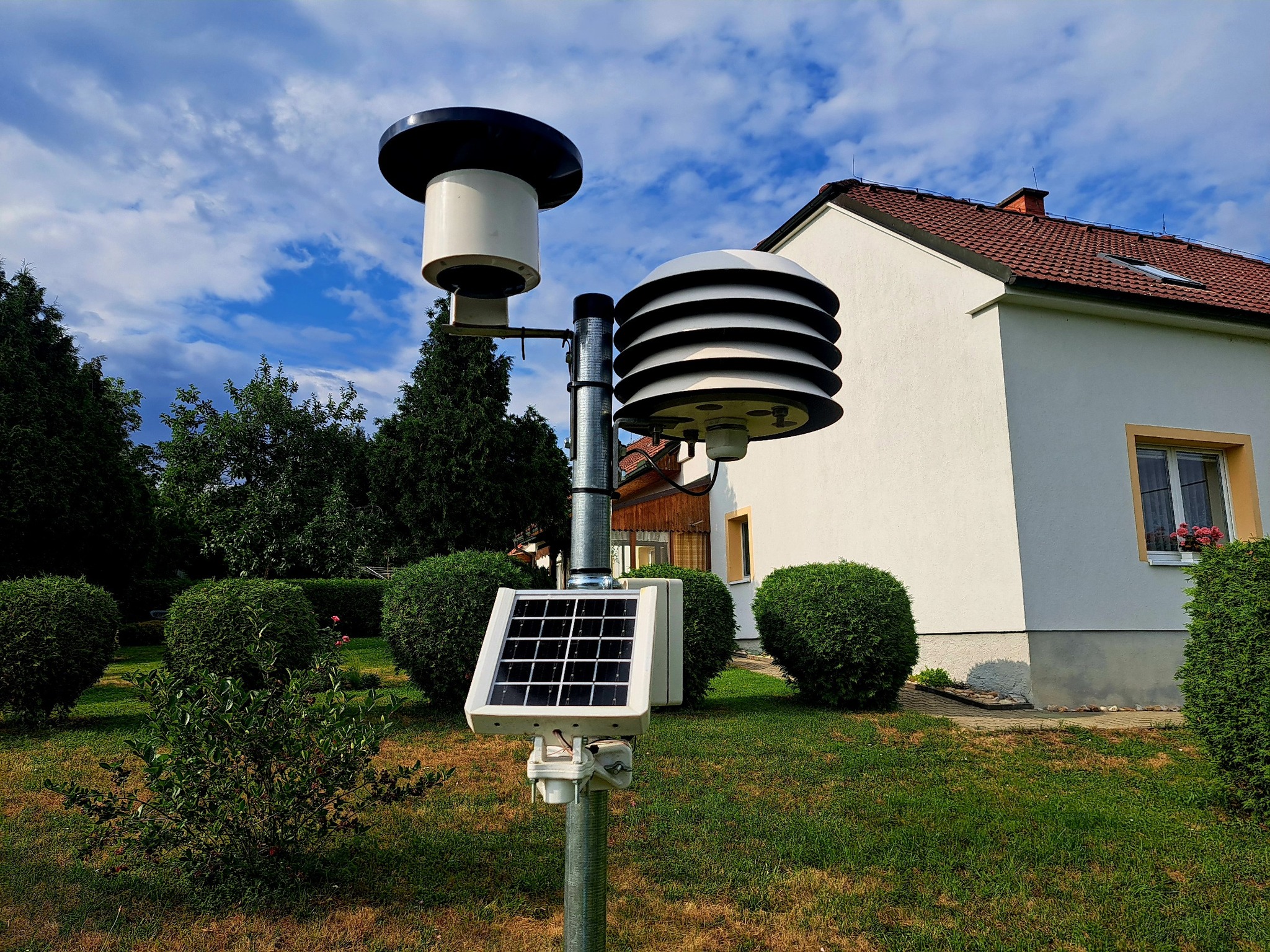 GSM meteostanice — teplota & srážky